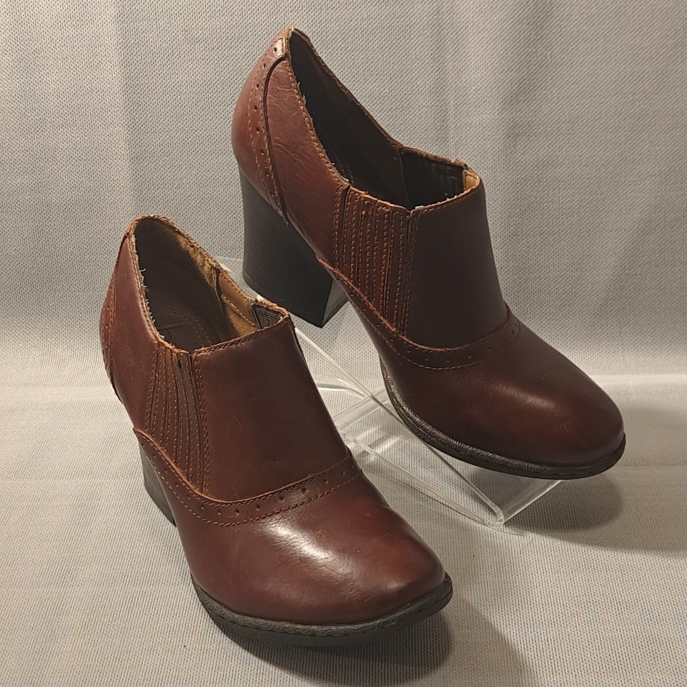 B.O.C Women's Leather Bootie Boots‎ Brown Size 8